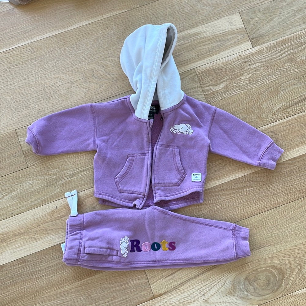 Roots Baby Sweatsuit Set 12-18 mo